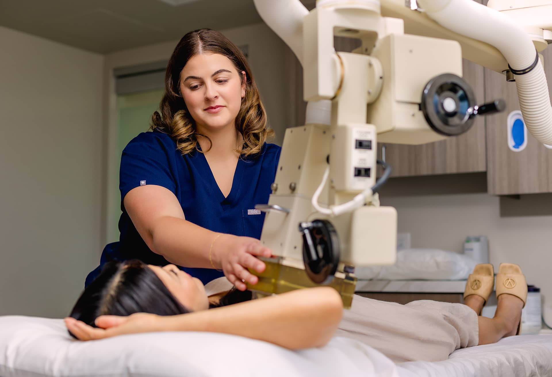 local hyperthermia therapy at IIIO